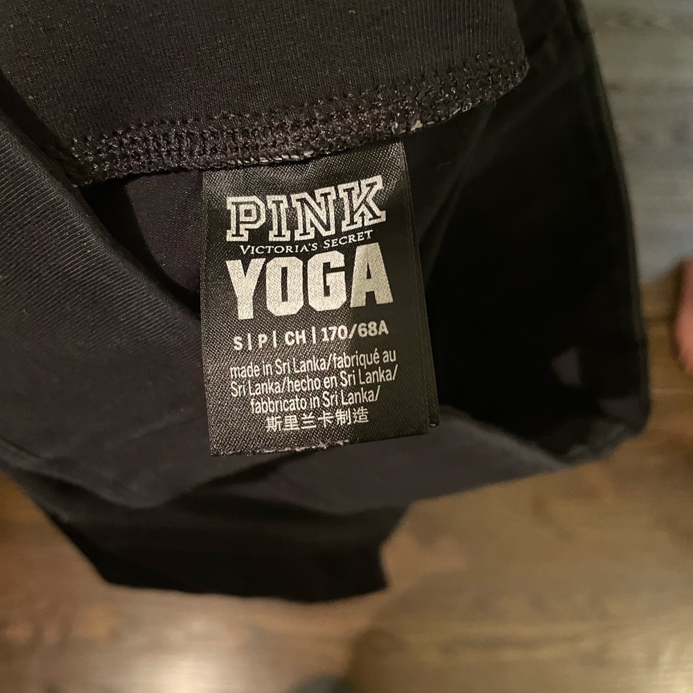 Yoga pants
